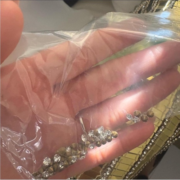 ARRANGE linear encrusted column cami maxi dress in gold
Size 6 - Picture 5 of 5